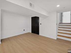 32 Luhman Terrace, Secaucus NJ 07094