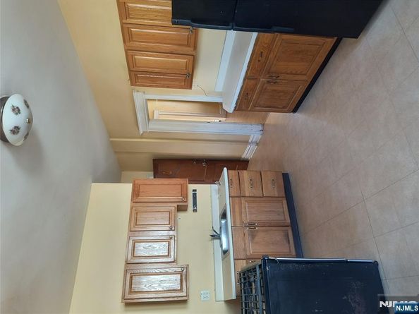 17 Laird Place, Cliffside Park NJ 07010