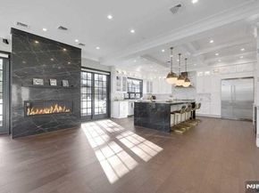 6 Allison Drive, Englewood Cliffs NJ 07632