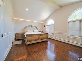 897 Virgil Avenue, Ridgefield NJ 07657