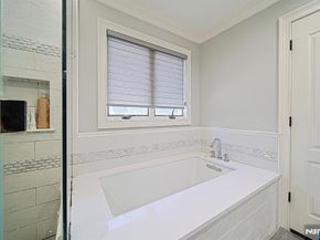 897 Virgil Avenue, Ridgefield NJ 07657