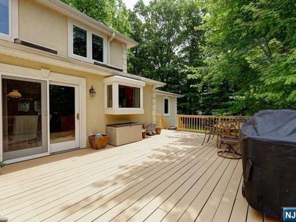 38 Roslyn Avenue, Englewood Cliffs NJ 07632