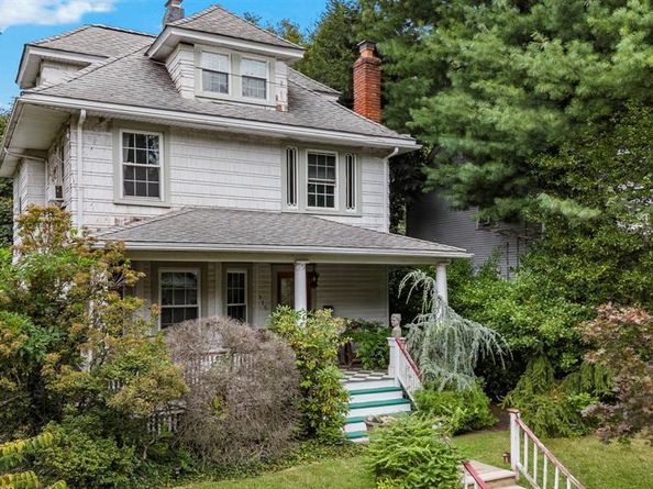 115 High Street, Leonia NJ 07605