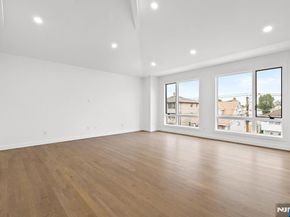 476 Lincoln Avenue, Cliffside Park NJ 07010