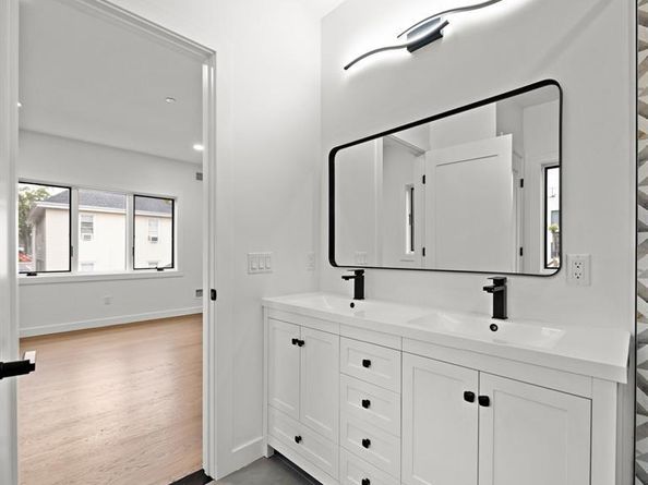 476 Lincoln Avenue, Cliffside Park NJ 07010