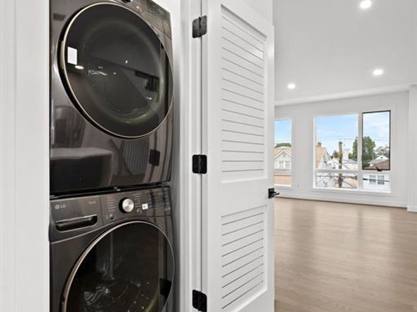 476 Lincoln Avenue, Cliffside Park NJ 07010