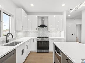 476 Lincoln Avenue, Cliffside Park NJ 07010