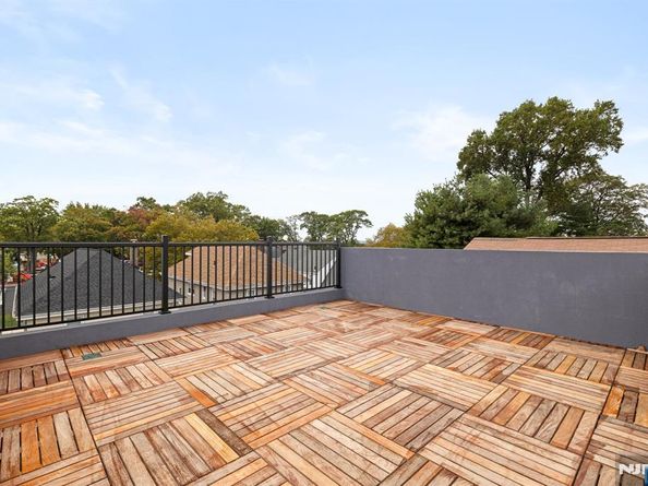 476 Lincoln Avenue, Cliffside Park NJ 07010