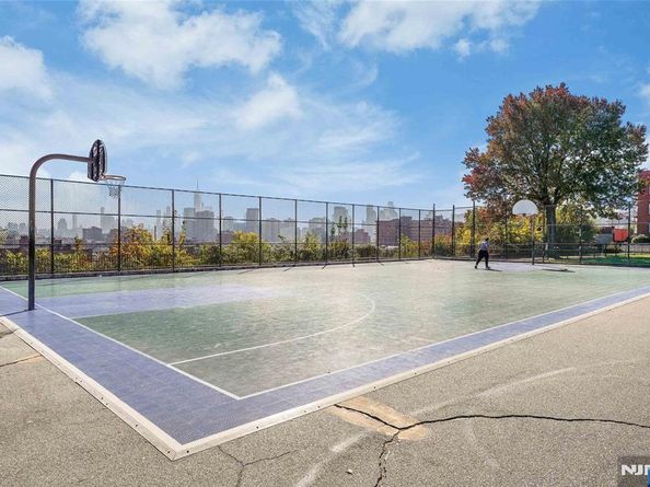 106 Griffith Street, Jersey City NJ 07307