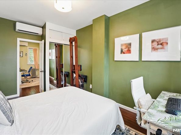 106 Griffith Street, Jersey City NJ 07307