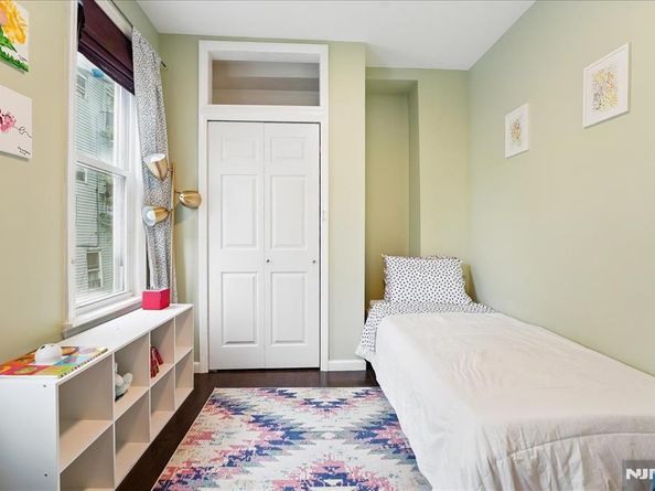 106 Griffith Street, Jersey City NJ 07307