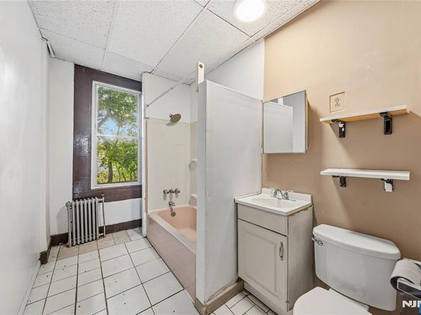 73 Virginia, Jersey City NJ 07305