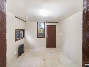 73 Virginia, Jersey City NJ 07305