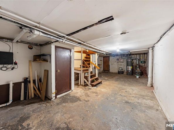 73 Virginia, Jersey City NJ 07305