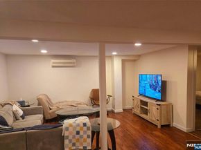 300 Maple Street, Fort Lee NJ 07024