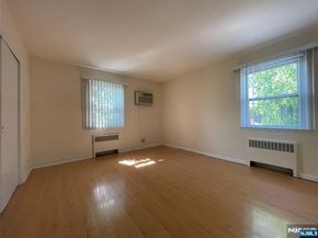 300 Maple Street, Fort Lee NJ 07024