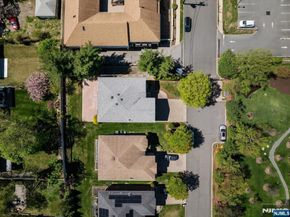 54 Van Nostrand Avenue, Englewood Cliffs NJ 07632