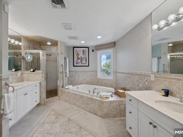 54 Van Nostrand Avenue, Englewood Cliffs NJ 07632