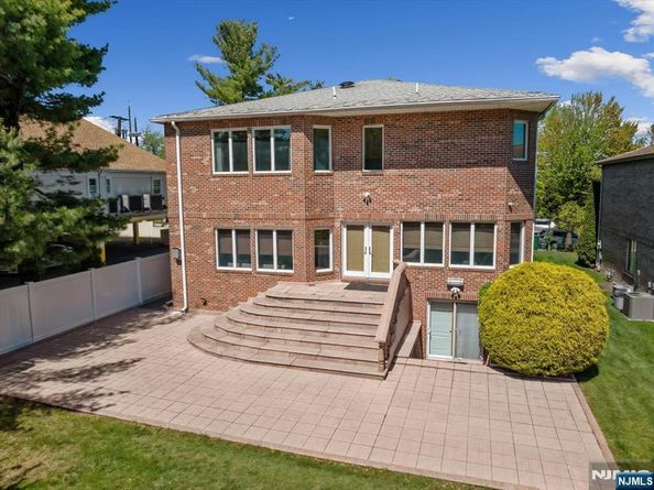 54 Van Nostrand Avenue, Englewood Cliffs NJ 07632
