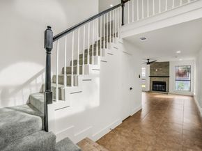 703  Meadowcreek Court , Garland Texas 75043