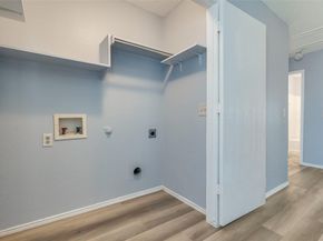 1338  Hardned Lane , Dallas Texas 75217