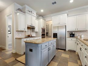 959  Terrace Drive , Lantana Texas 76226