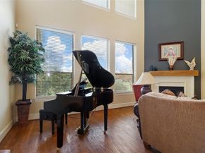 959  Terrace Drive , Lantana Texas 76226