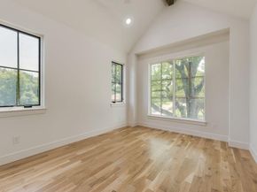 6367  Mccommas Boulevard , Dallas Texas 75214