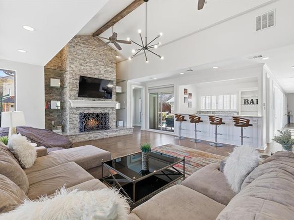 5806  Bent Trail , Dallas Texas 75248