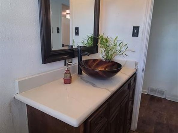 1536  Hilltop Drive , Garland Texas 75042