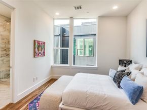 426 W 9th Street  104, Dallas Texas 75208