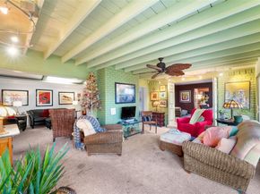 3432  Mapleleaf Lane , Dallas Texas 75233