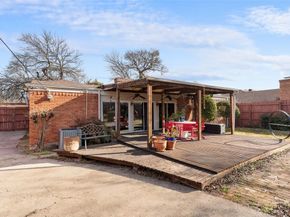 3432  Mapleleaf Lane , Dallas Texas 75233