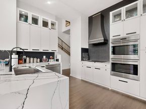 2323 N Houston Street  704, Dallas Texas 75219