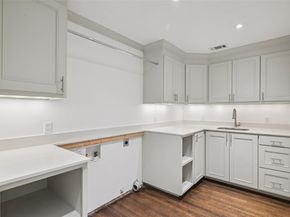 5818  Gramercy Place , Dallas Texas 75230