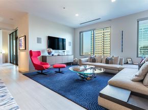 2300  WOLF Street  18A, Dallas Texas 75201