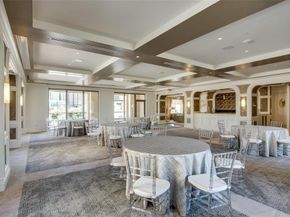 2300  WOLF Street  18A, Dallas Texas 75201