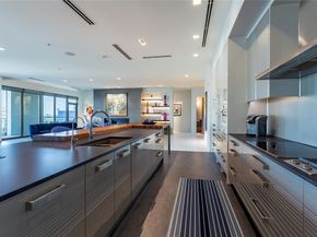 2300  WOLF Street  18A, Dallas Texas 75201