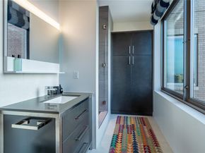 2300  WOLF Street  18A, Dallas Texas 75201