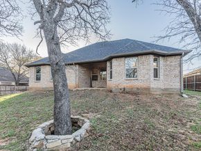 1617  sea breeze Court , Azle Texas 76020