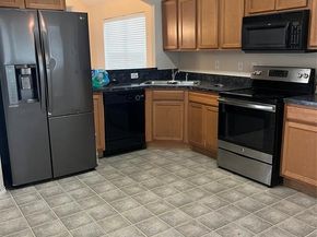 1113  Manhassett Court , Fort Worth Texas 76140