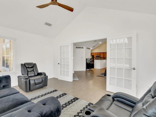 2601  Marsh Lane  84, Plano Texas 75093
