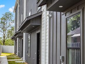 4711  Sylvester Street , Dallas Texas 75219