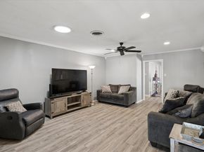 5705  Diamond Oaks Drive N, Haltom City Texas 76117
