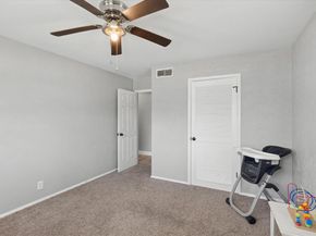 5705  Diamond Oaks Drive N, Haltom City Texas 76117