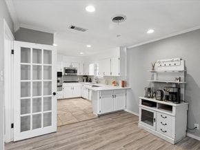 5705  Diamond Oaks Drive N, Haltom City Texas 76117