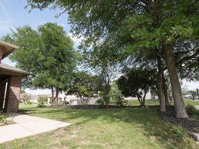 6525  Willow Oak Court , Fort Worth Texas 76112