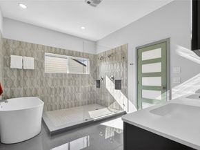515  Aqua Drive , Dallas Texas 75218