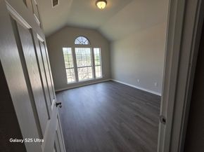 417  Silver Creek Drive , DeSoto Texas 75115