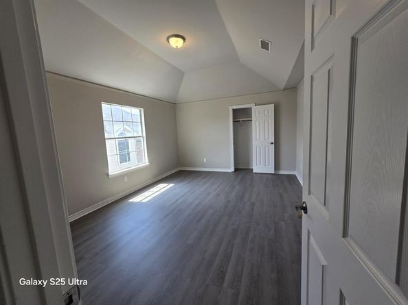 417  Silver Creek Drive , DeSoto Texas 75115